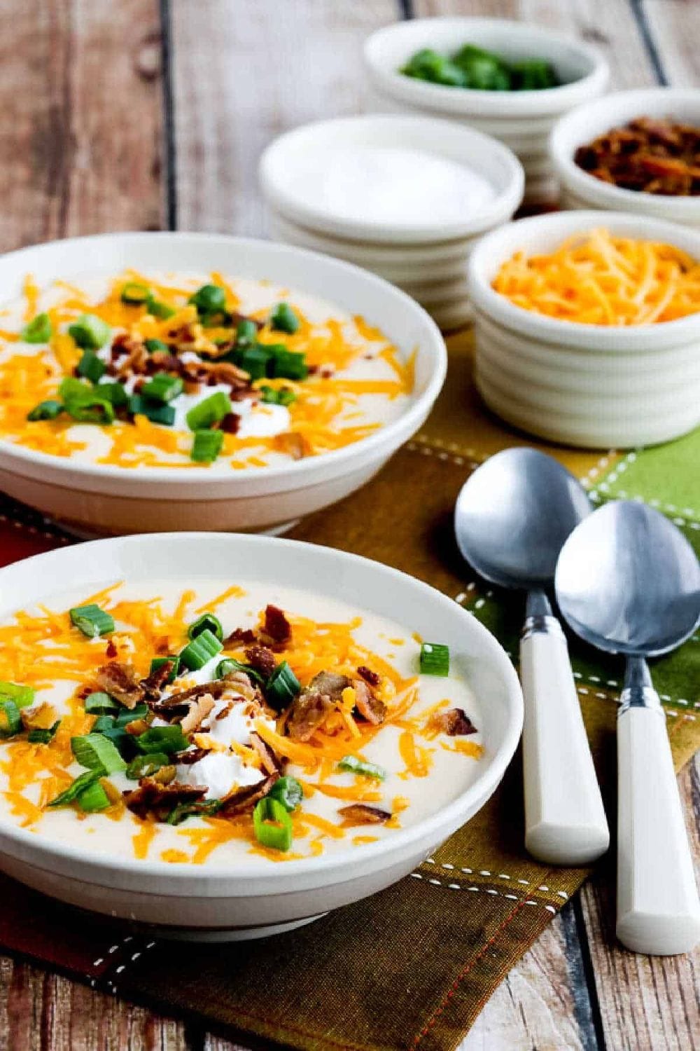 Low-Carb Loaded Cauliflower Soup